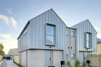 2/45 Champion Street, Edgeware