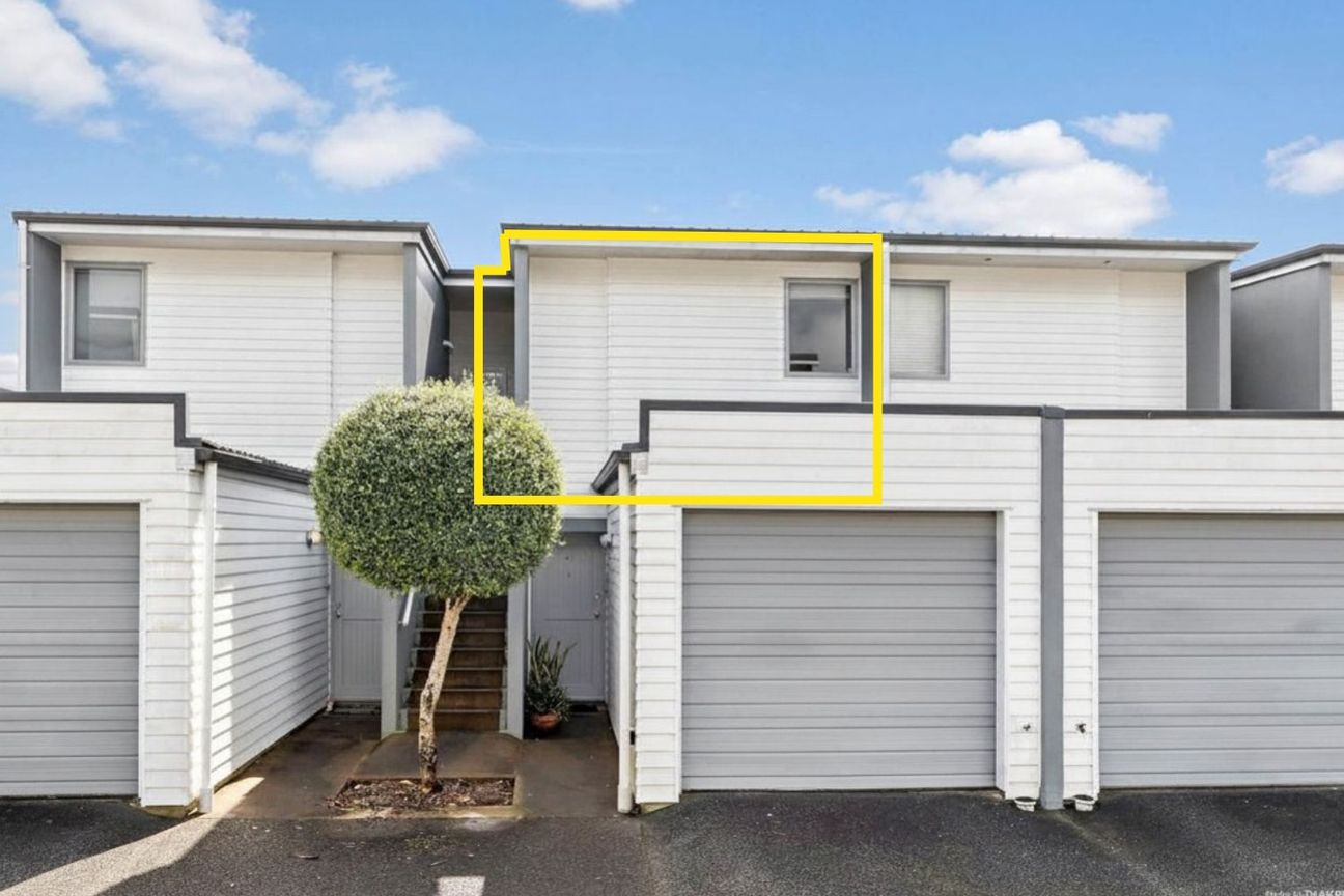 1-Bedroom flat with carpark and view - View 6