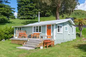22 Whakaraparapa Road, Kakahi, Owhango