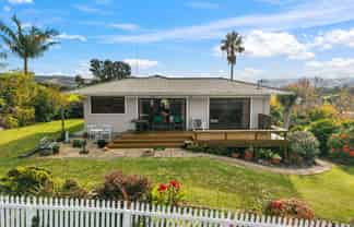 30 Toetoe Road, Otaika