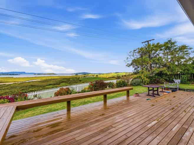 30 Toetoe Road, Otaika