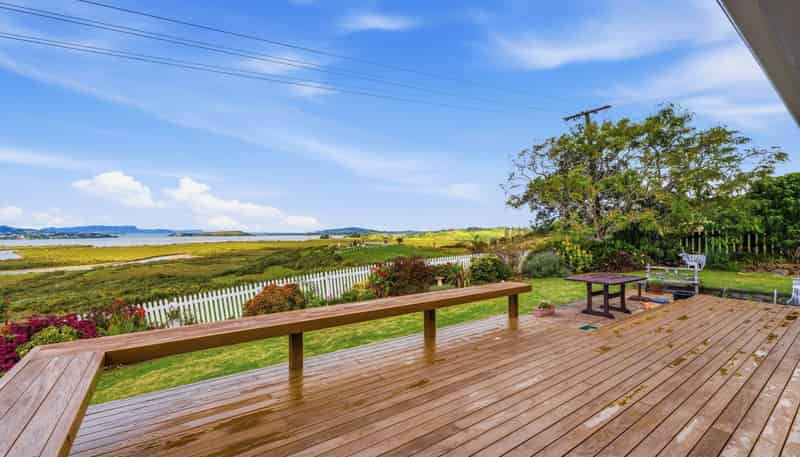 30 Toetoe Road, Otaika