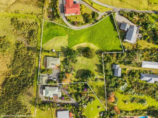30 Toetoe Road, Otaika