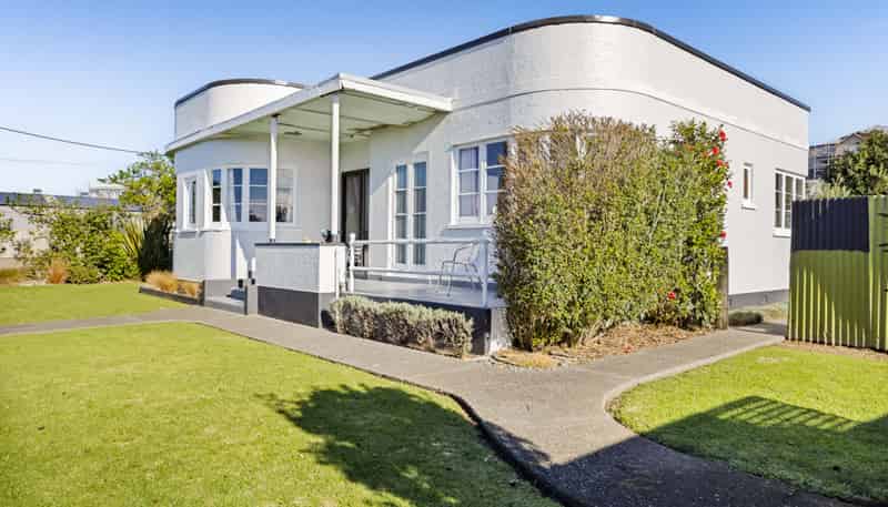 32 Leicester Street, Patea