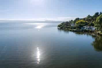 15 Manahi Avenue, Kawaha Point