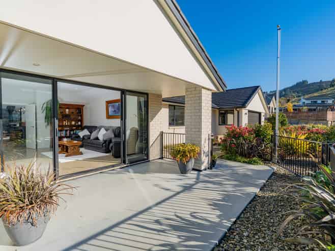 9 Goddard Way, Sawyers Bay