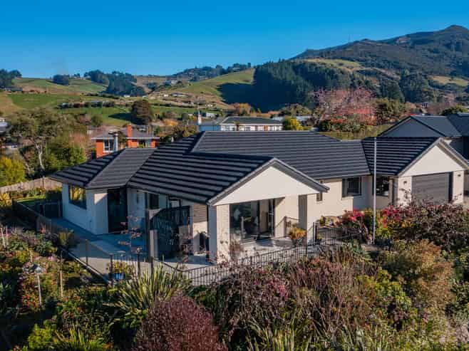 9 Goddard Way, Sawyers Bay