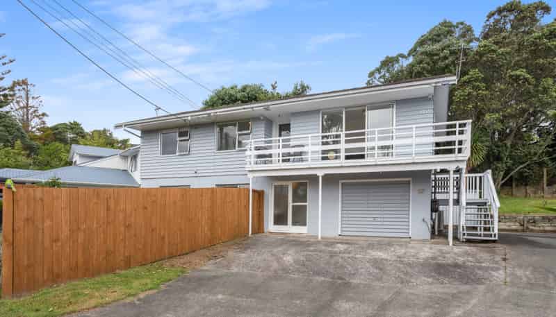 82C Woodglen Road, Glen Eden