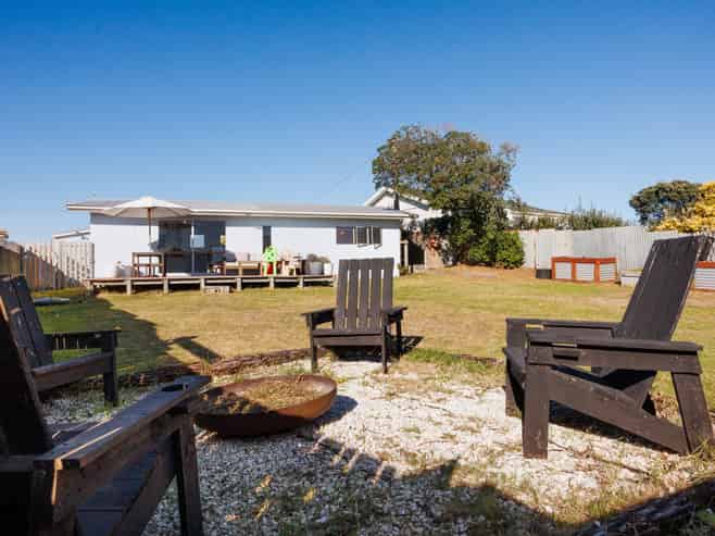 12 Rangitane Street, Himatangi Beach