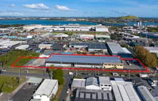 7,568M² LAND WITH 3,483M² WAREHOUSE
