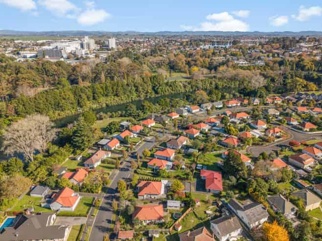 83B Jellicoe Drive, Hamilton East
