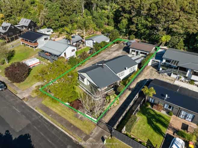 125 Park Avenue, Whangamata