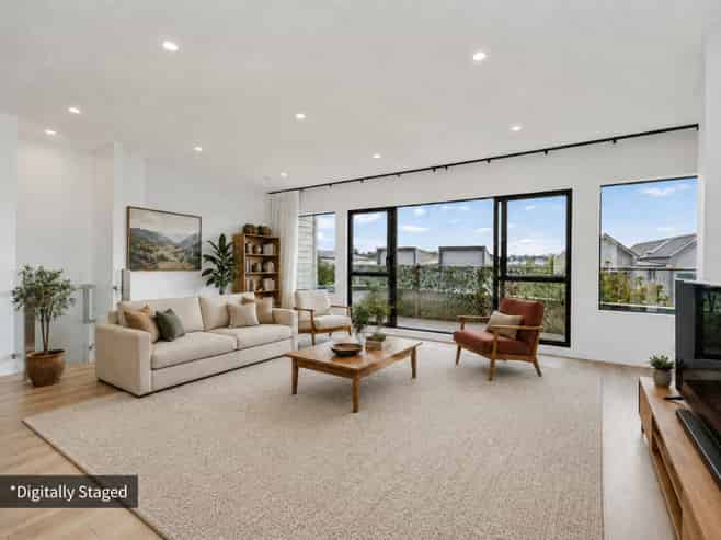 6 Moki Place, Long Bay
