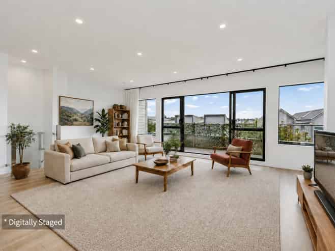 6 Moki Place, Long Bay