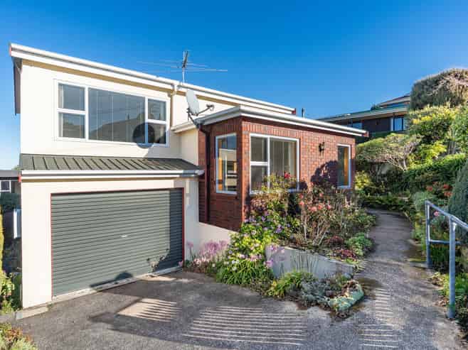 12 Bellevue Street, Belleknowes