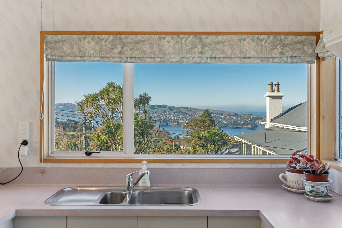 Stunning Views - Townhouse Style Living - Ansicht 4