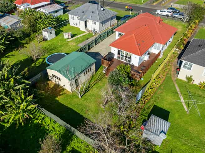 13 Ngarimu Road, Panmure