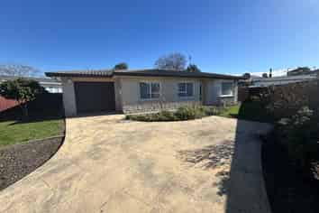 8 Hogg Crescent, Masterton