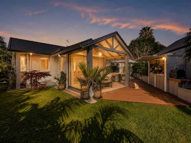 15 Odlin Lane, Red Beach