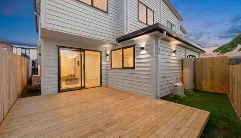 1A Mamuku Drive, Massey