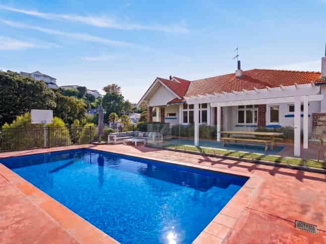60 Milton Road, Bluff Hill