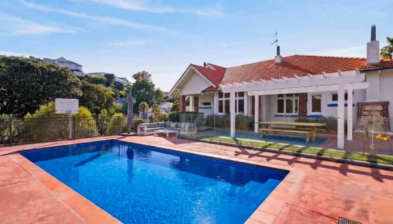 60 Milton Road, Bluff Hill