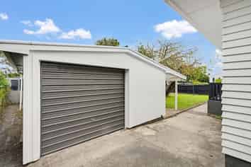 4 Rathgar Road, Henderson