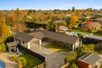 141 West Belt, Rangiora