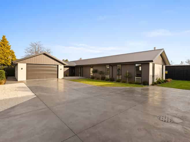 141 West Belt, Rangiora