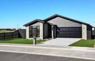 18 Tiroake Street, Ruakura