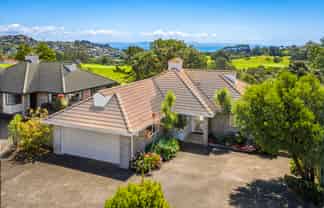 12 Tiller Court, Gulf Harbour