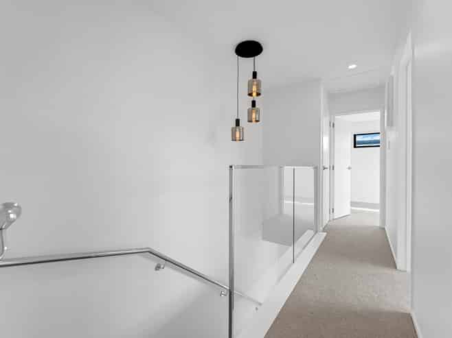 1 Inviting Oasis, Mangere