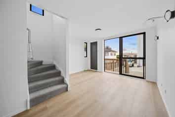 Lot 4/17 Sunnyfield Crescent, Glenfield