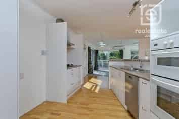 28 Agincourt Street, Glenfield