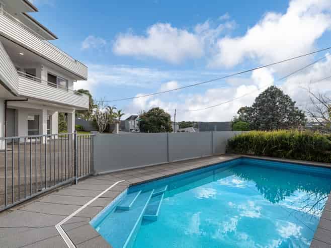 3A Garadice Road, Rothesay Bay