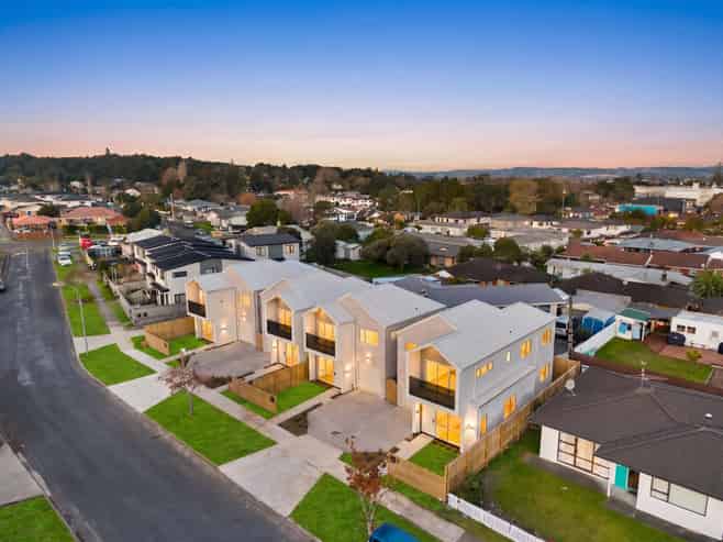 4D Corin Avenue, Manurewa