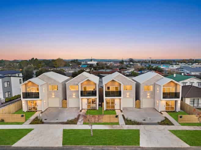 4D Corin Avenue, Manurewa
