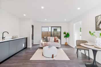75a Farquhar Road, Glendene