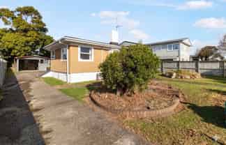 19 Edward Avenue, Otara