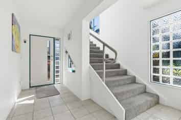 7 Rurima Rise, Coastlands