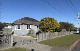 30 Broadway Street, Martinborough