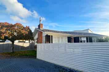 125 Celtic Crescent, Ellerslie