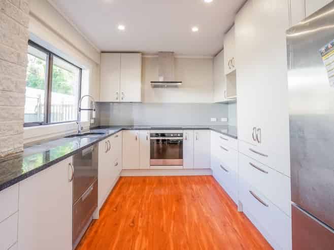 24 Youngs Road, Papakura