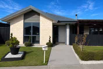26 Kahuraki Drive, Pegasus