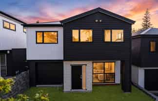 249c Golf Road, Titirangi