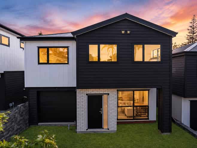 249c Golf Road, Titirangi