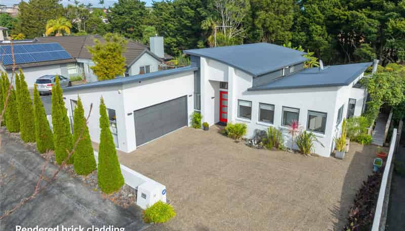 13 Elias Court, The Gardens