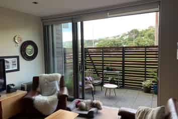 H104/326 Evans Bay Parade, Hataitai