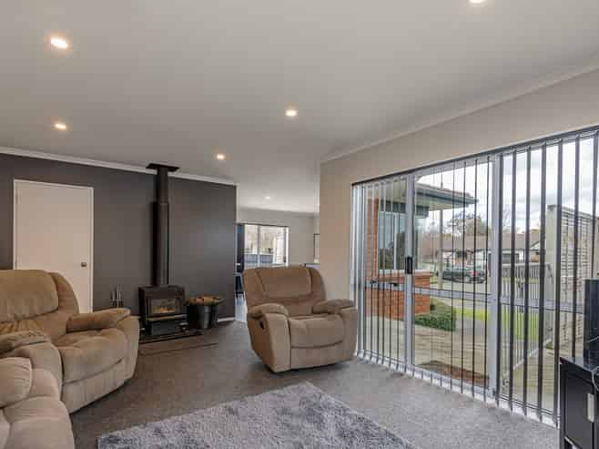 42 Caroline Drive, Feilding