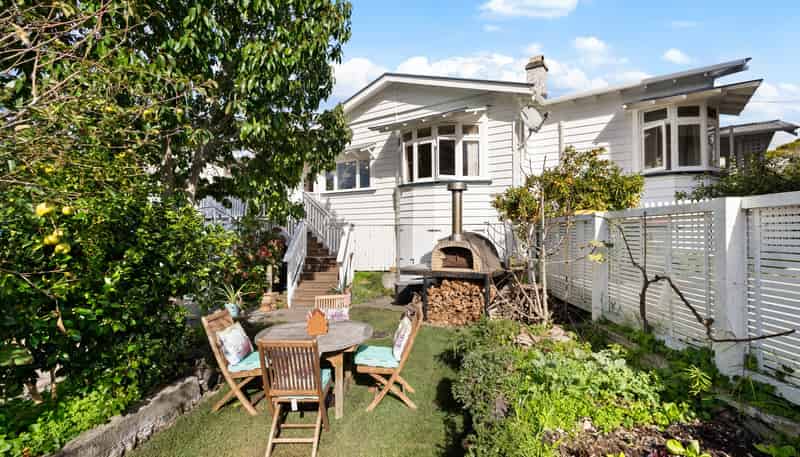 61 Malvern Road, Morningside